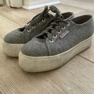 Superga grey platform sneaker